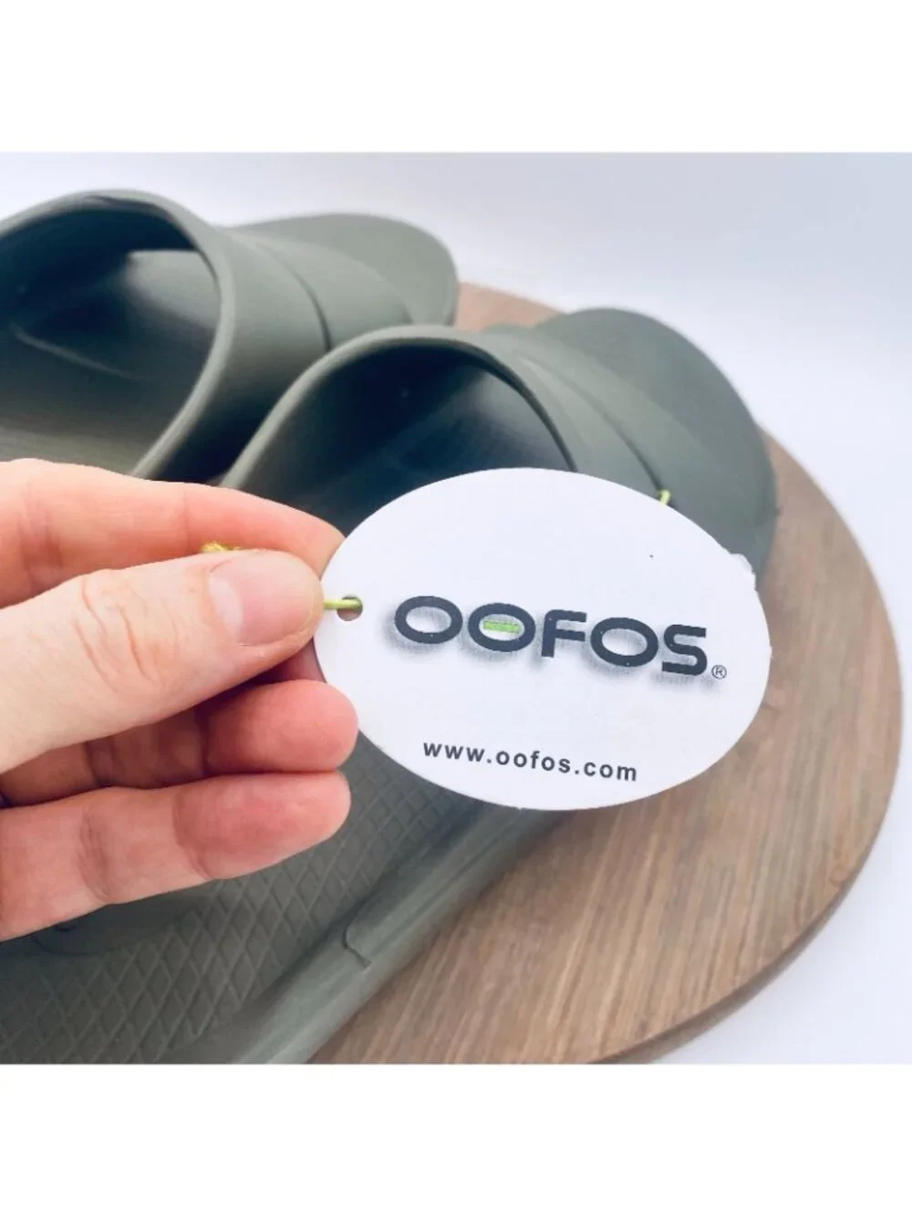 Oofos Sandals Mens 12 Green Rubber Ooaah Slip On Comfort Recovery Slides